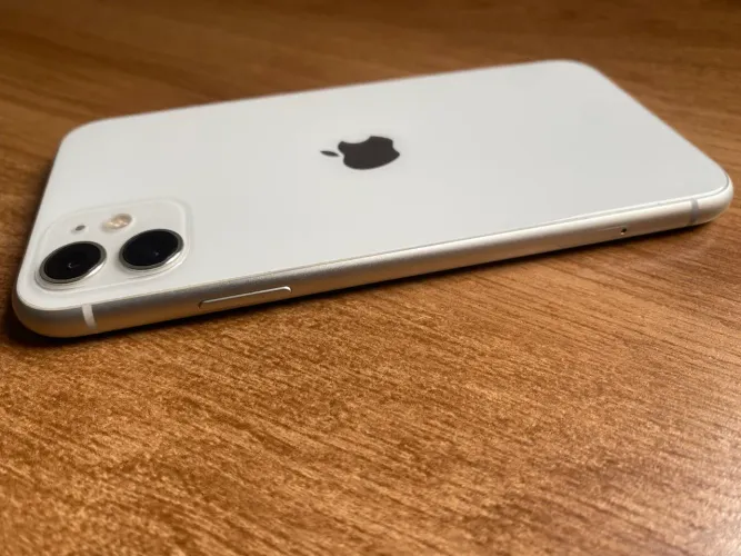 iPhone 11 64G  (urgente)