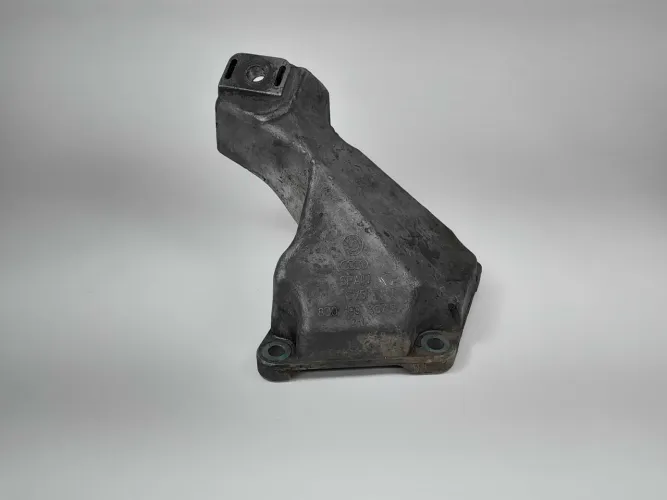 Suporte Do Motor Esquerdo Vw Passat V6 2.9 B5 2001 A 2004