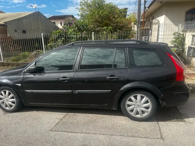 Renault Megane Grand Tour Expres.hi-flex 1.6 16V 2011