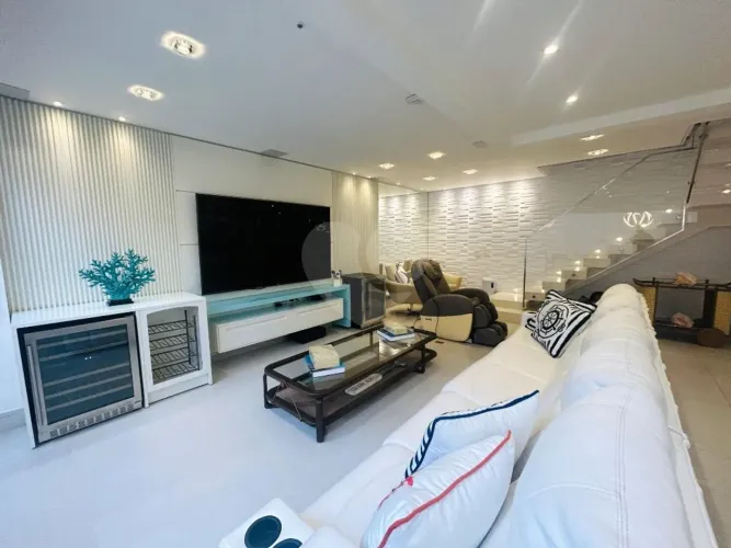 Apartamento com 4 quartos à venda em Riviera - SP