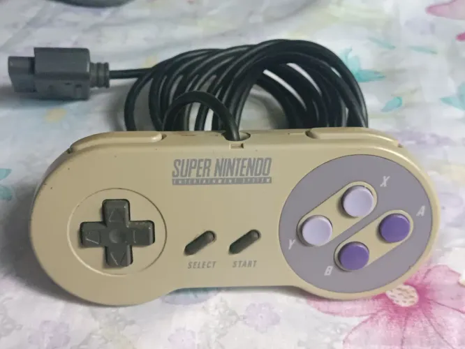 Controle Original Super Nintendo (SNES) - Modelo Americano