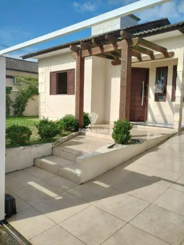 Excelente Casa Para Locação no Bairro Coloninha Loteamento Paraíso - Araranguá