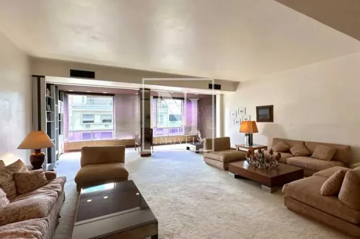 Apartamento : Padrão / Residencial / Copacabana