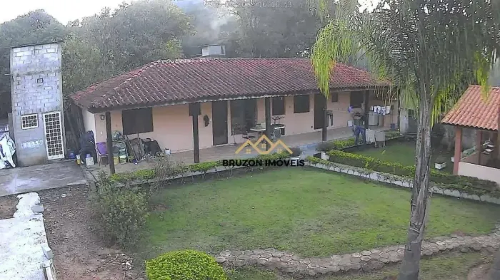 SÍTIO À VENDA 175M² A.C, 30.000M² A.T - R$ 650.000,00 - BAIRRO MARACANÃ - JARINU/SP.