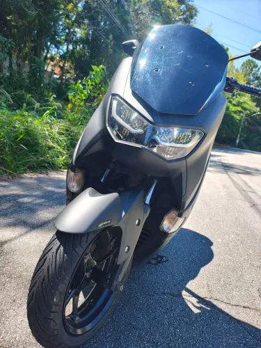 Nmax 2022 aceito troca em crosser e lander tenho volta 