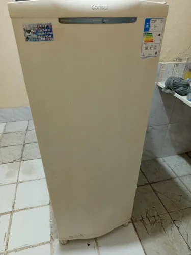 Geladeira Consul gele seco