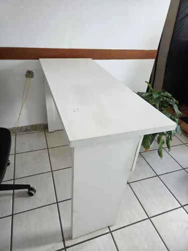 Mesa de escritório /escrivaninha