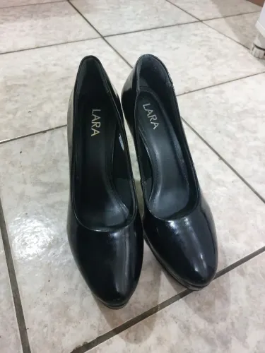 Sapato Tamanho 36 - Marca Lara