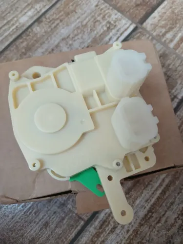 Atuador de Trava de Porta (Door Lock Actuator