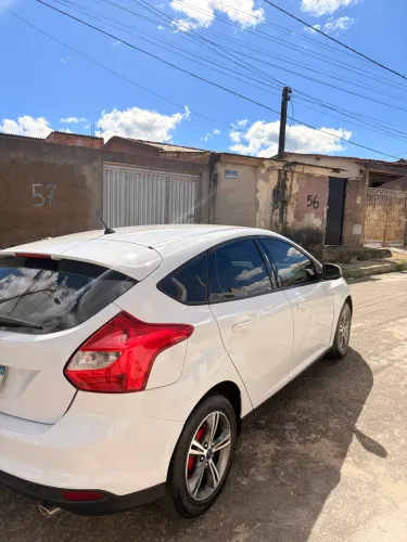 Ford Focus 1.6 S/se/se Plus Flex 8v/16v 5P 2015