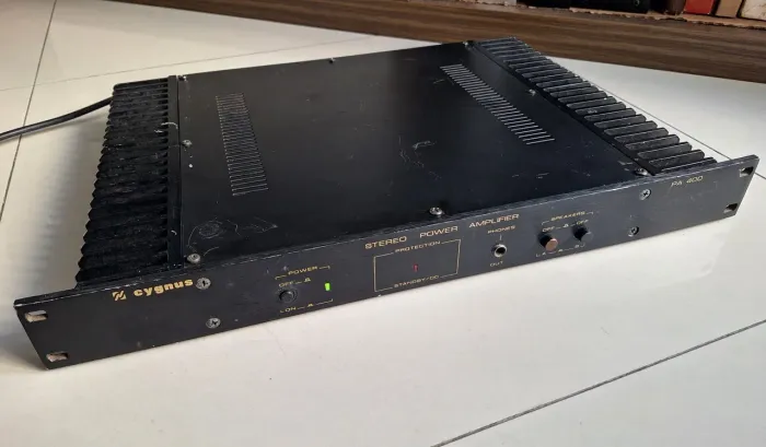 AMPLIFICADOR CYGNUS PA 400