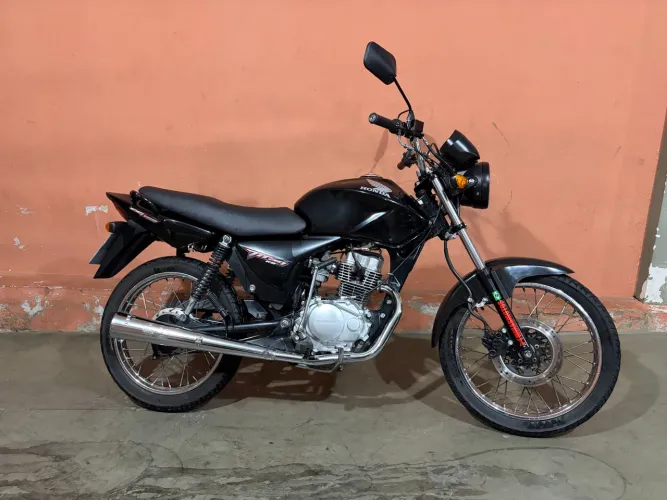 TITAN 150 ANO 2008