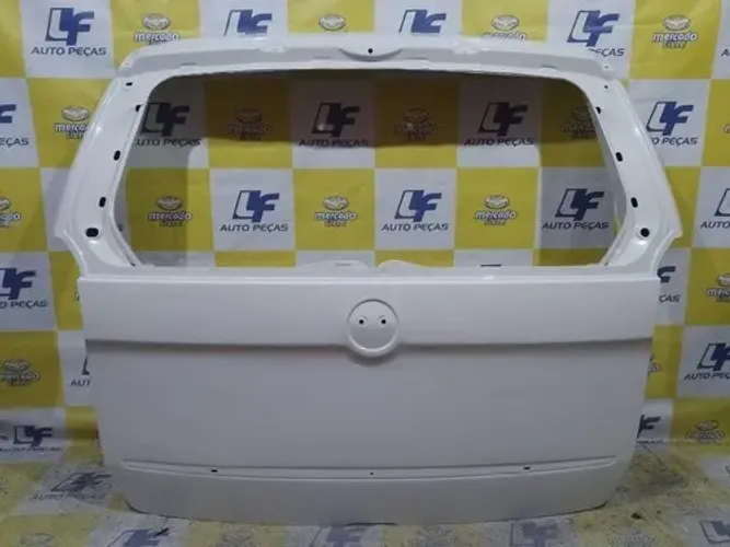 Tampa Traseira Fiat Idea 2011 A 2014 Nova Paralela (Usado) - 2290