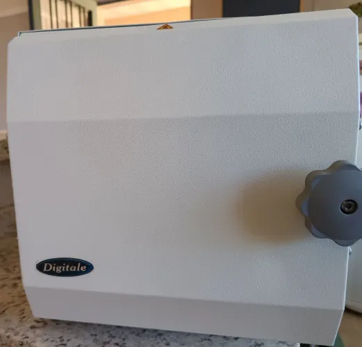 Autoclave Digitale 21 litros, 127V, semi-nova, 6 meses de garantia