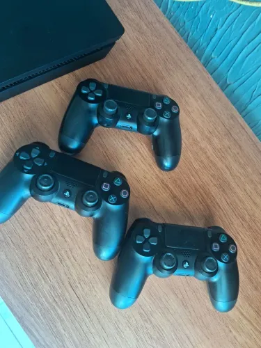 Controle Ps4 130 cada