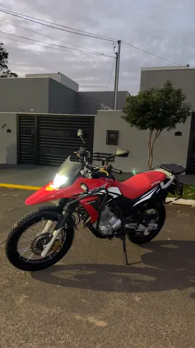 XRE 300 Rally 