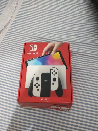 Vendo Nintendo switch OLED. R$1400 menor valor. Entrega somente na região de São Luís