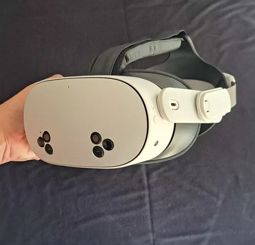 Meta Quest 3s com Strap Pro + Carregador Portátil