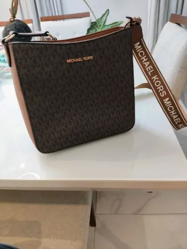 Bolsa Michael Kors Marrom Monograma