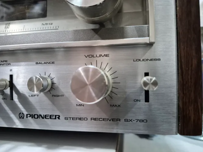 Receiver Pionner SX 780 45w por canal