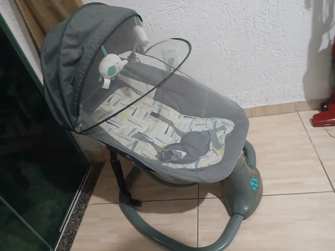 Cadeira de balanço para bebê