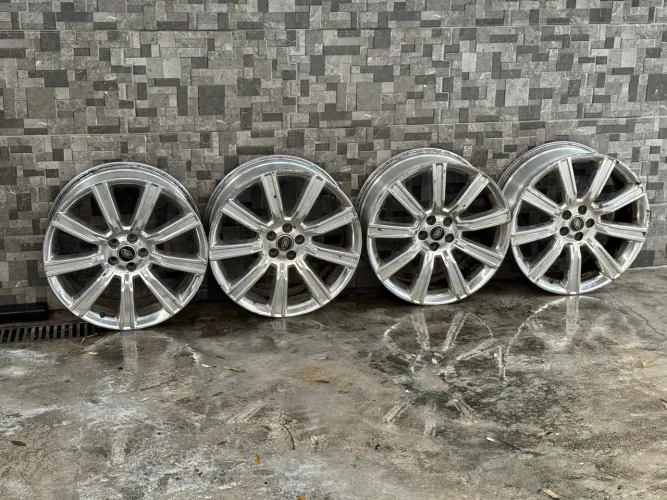 Aro 20 evoque original 5x108 volvo Freelander etc 