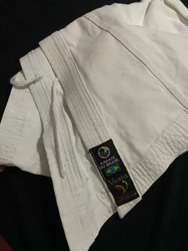 Kimono de lona K10 para competição/treinos