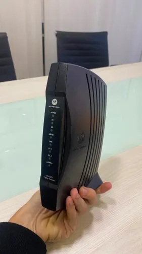 Cable Modem Motorola SURFboard SBV5121i - Usado