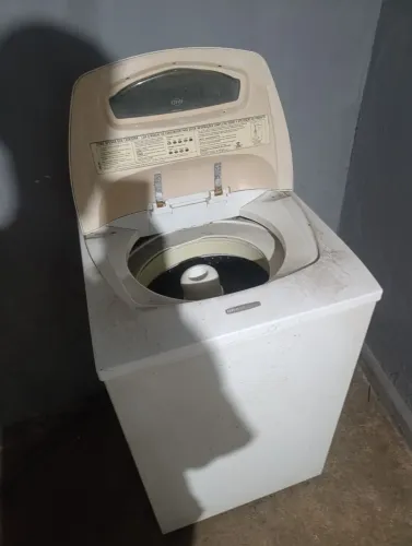 Máquina de lavar roupa 