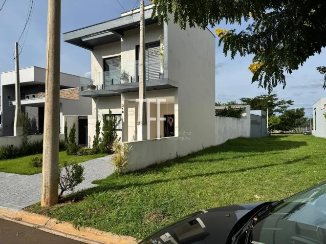 Casa à venda em Paulínia, sobrado - Cond. Terras da Estancia - Paulínia/SP.