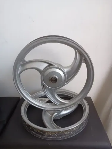Jante de motocicleta