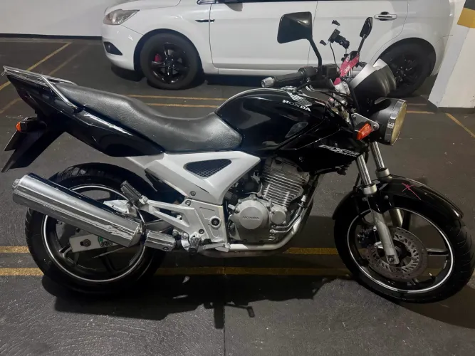 CBX 250 Twister ZERADA!