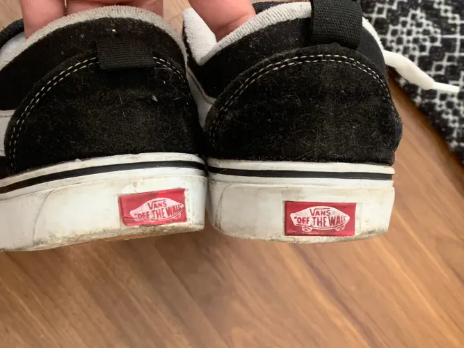 TÊNIS VANS