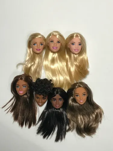 Boneca Barbie - lote de cabeças