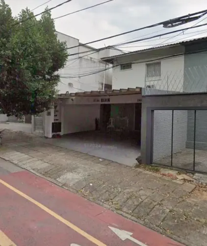 Sobrado comercial em avenida do Parque Continental, à 100 metros do Shopping