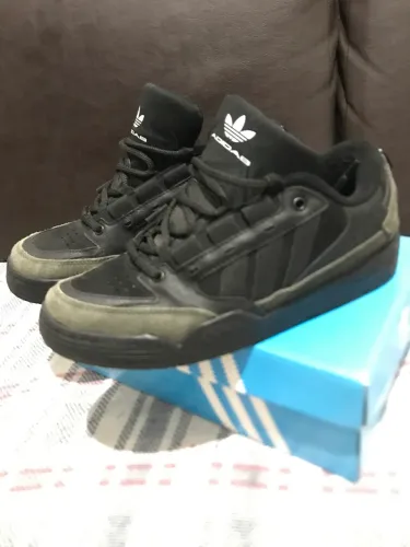 AD 2000 Preto Grafite