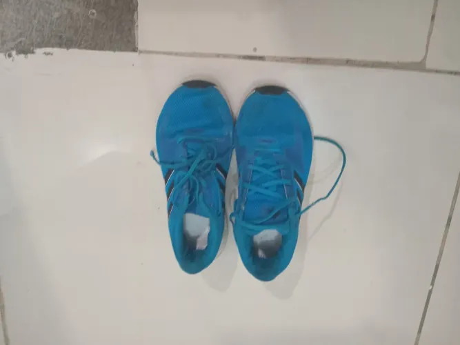 Tênis Adidas Azul 37