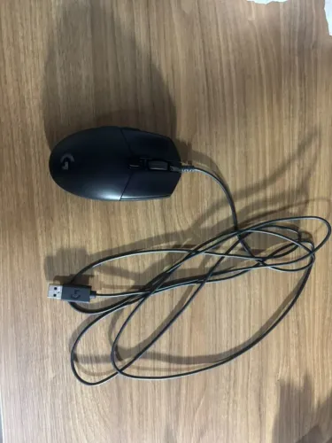 Mouse Logitech G203 Lightsync RGB Gamer