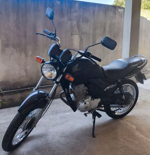 Vendo moto Honda fan 150