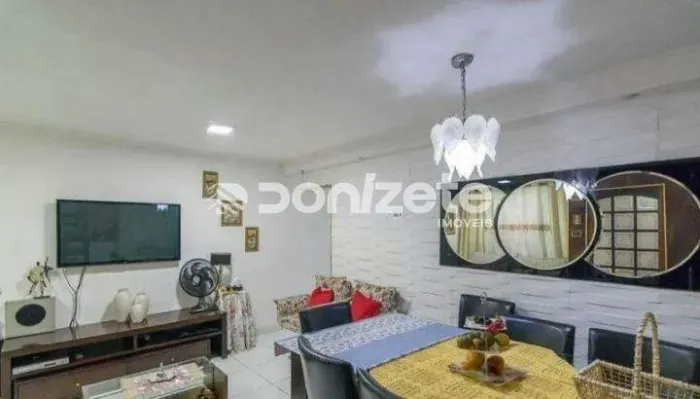 Casa residencial/comercial para aluguel no Bairro Santa Maria, Santo André