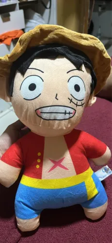 Pelúcia Monkey D. Luffy
