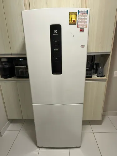 Geladeira Electrolux IB7 490L Inverter 