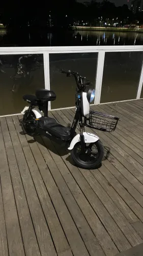Motinha elétrica 0km nova scooter bicicleta