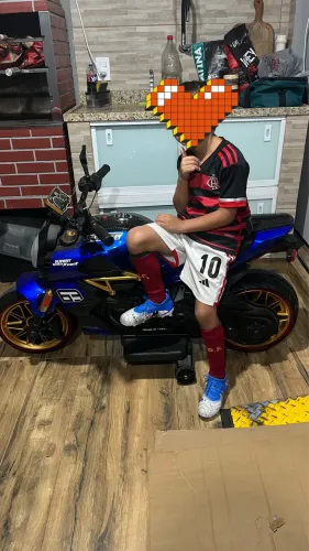 Moto elétrica infantil