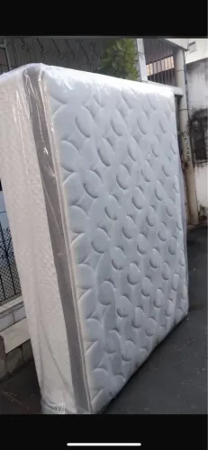 Cama de casal 1.38 luxo