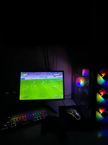 PC Gamer i5 7ª Geração | RX 570 | 16GB RAM + Teclado e Mouse