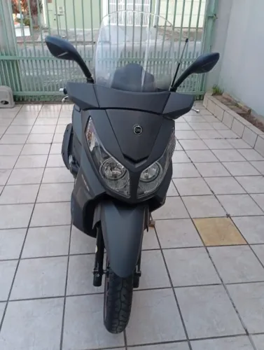 Citycom 300i - Modelo 2019 - muito nova