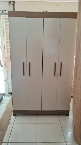 Gaurda roupa