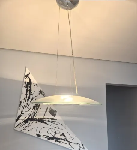 Vendo linda luminária de teto