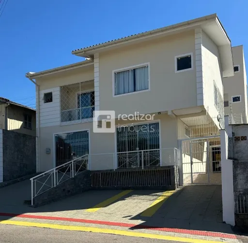 Casa Comercial no bairro Estreito, Florianópolis